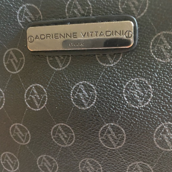 Ladies wristlet - Picture 4 of 4